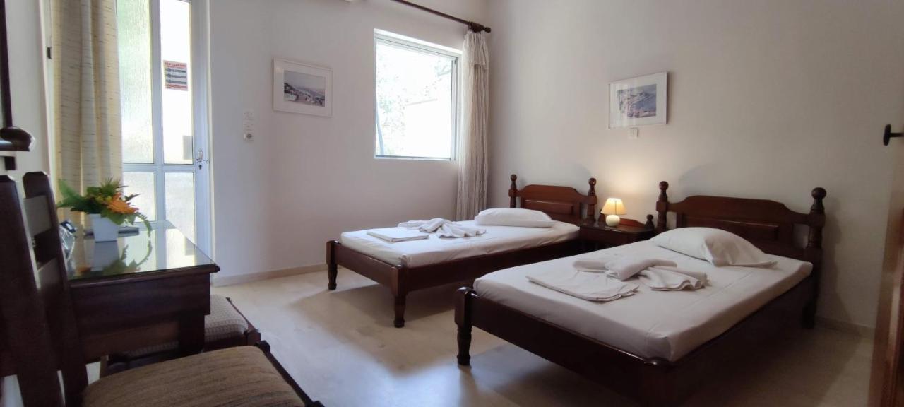 Anna Studio And Apartments Tsiliví Eksteriør bilde